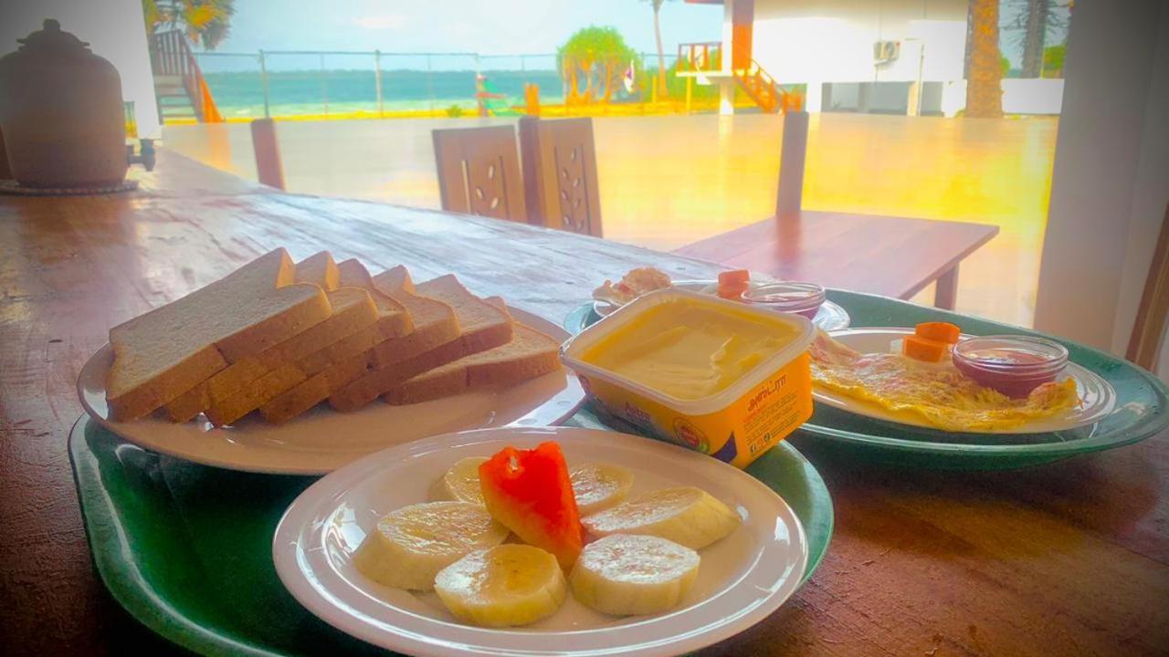Palm Beach Resort Ceylon 자프나 외부 사진